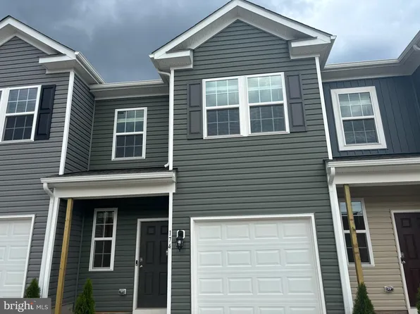 174 Caterpillar Dr, Luray, VA 22835