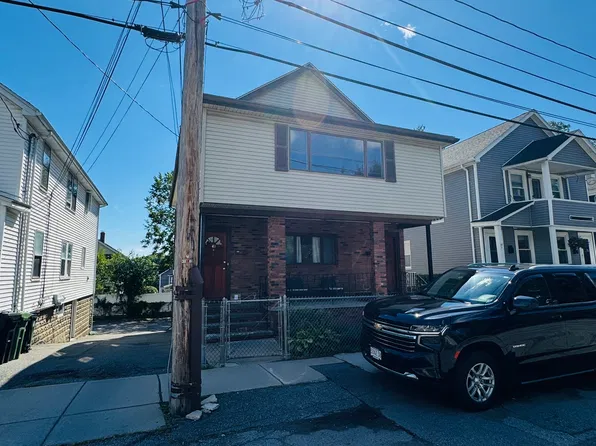 43 Chapman St #2, Watertown, MA 02472