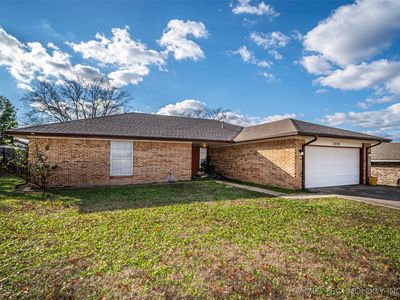 1325 Whispering Hills St, Ada, OK, 74820