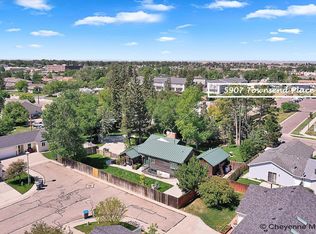 5907 Townsend Pl, Cheyenne, WY 82009