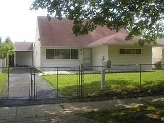3953 Astor Ave photo 1