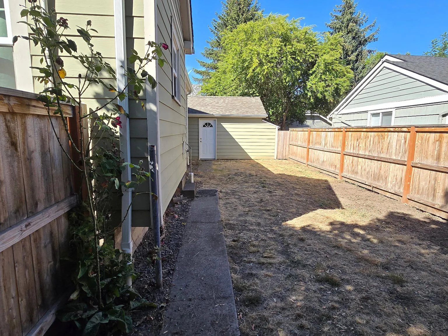 2 bed, 791 sqft, $2,600 — Photo 3