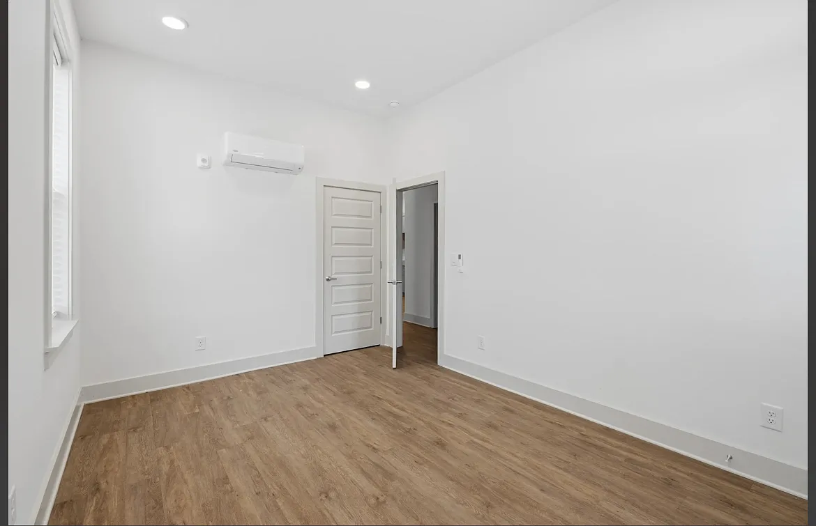 1 bed, 542 sqft, $1,200 — Photo 1