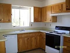 3rd image of 9805 Mesa Arriba Ave NE
