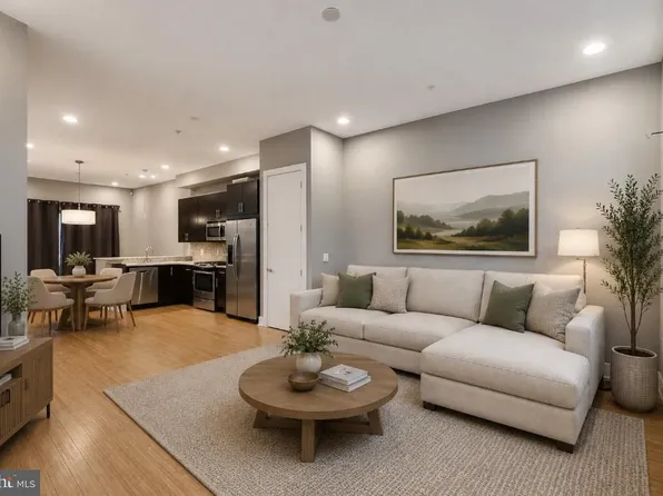 1130 N Front St #A24, Philadelphia, PA 19123