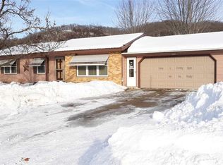 314 N State St, Prairie Du Chien, WI 53821