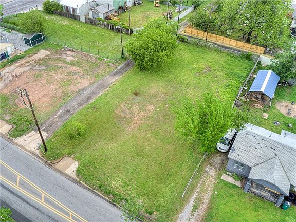 3rd image of 213 SE Grand Blvd Lot 29