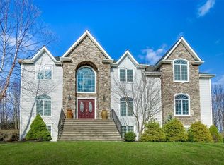 24 N Ridge Rd, Pomona, NY 10970