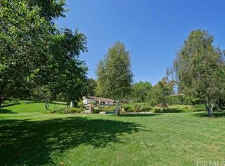 2 Cinchring Rd, Rolling Hills, CA 90274