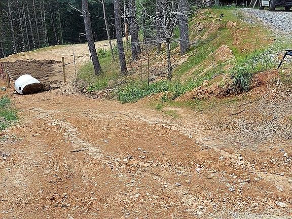 Drive down to riding arena
