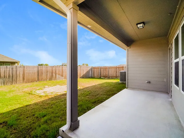 775 Monarch Dr — Photo 19
