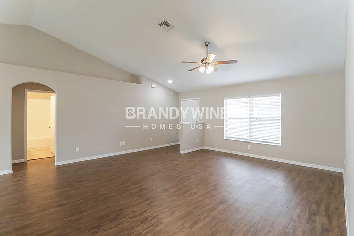 6272 Layton Ave — Photo 5