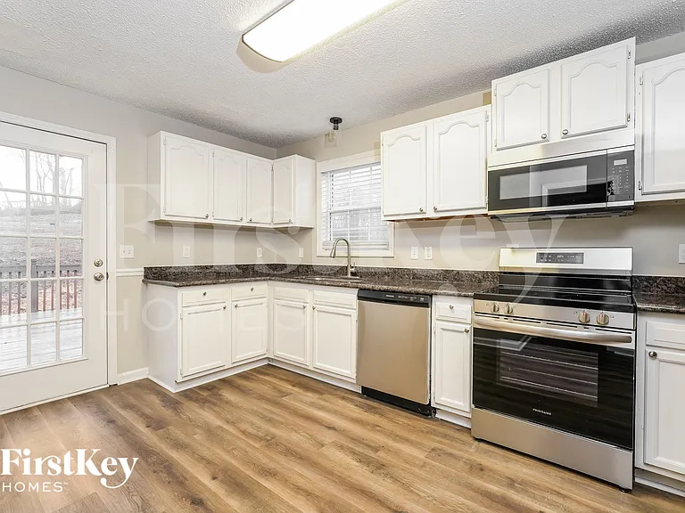 139 Creek Meadow Dr — Photo 8