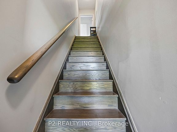 3rd image of 50 Dunsheath Way #608
