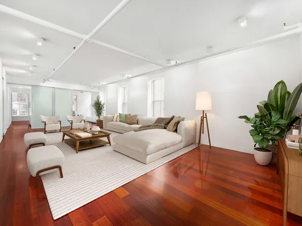 419 West Broadway image 5 of 17