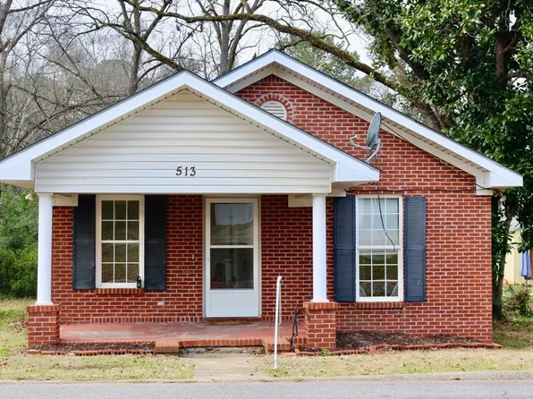 513 N Donahue Dr, Auburn, AL 36832