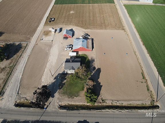 2nd image of 7425 Elmore Rd