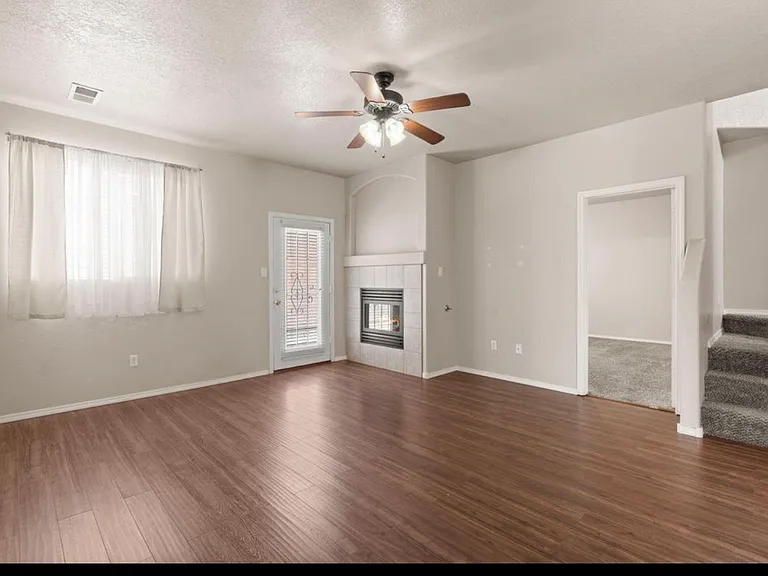 2419 Pelizzano Dr SE — Photo 4