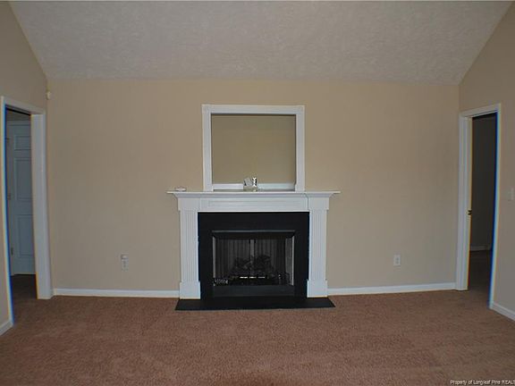 4th image of 5540 Thackeray Dr