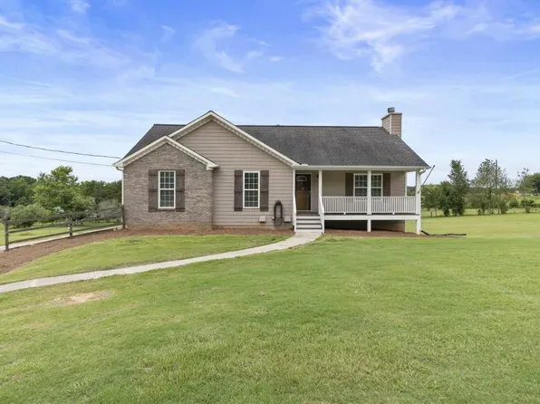 1214 Roxey Maxey Rd, Winder, GA 30680