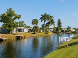 6584 Malaluka Rd, North Port, FL 34287