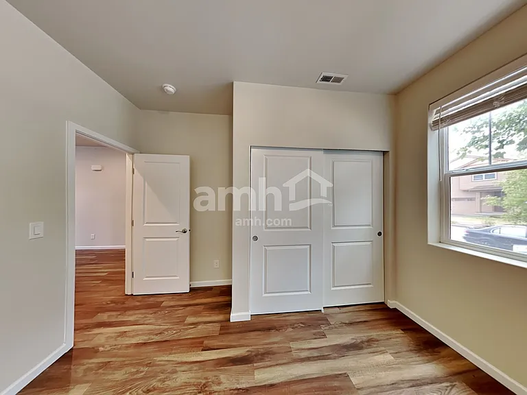 2655 Moore Ave — Photo 14