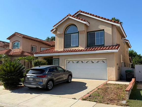 2nd image of 2332 Vista Moora Ave