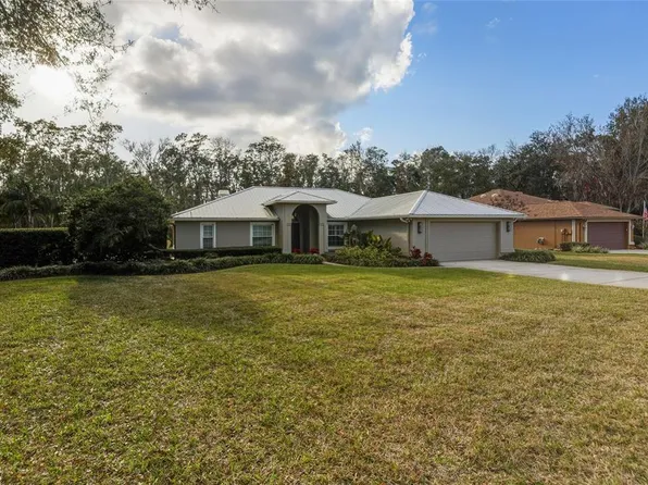 5475 Saddlebrook Way, Wesley Chapel, FL 33543