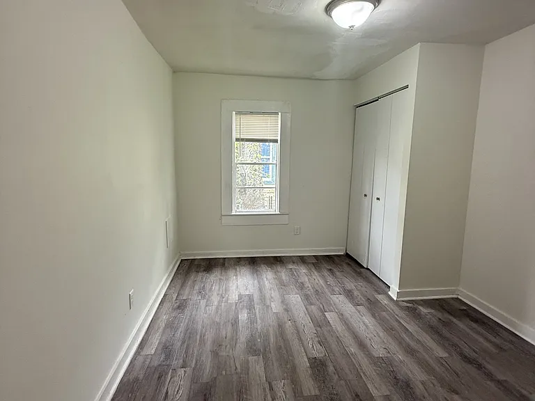 3729 Pine Ave SW — Photo 6
