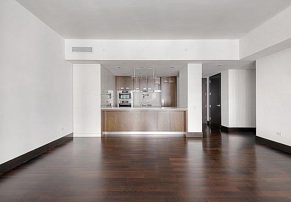 5th image of 151 E 85th St APT 6F
