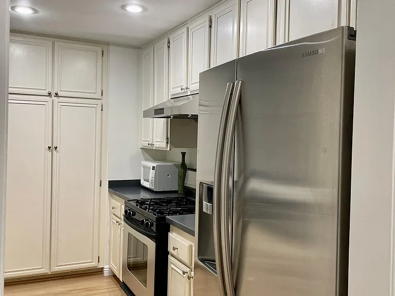 3231 Cheviot Vista Pl #105 — Photo 4
