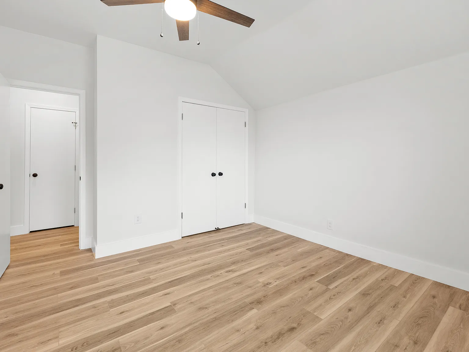 3 bed, 1161 sqft, $1,790 — Photo 4