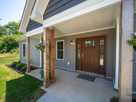 2nd image of 1466 Willow Oak Dr