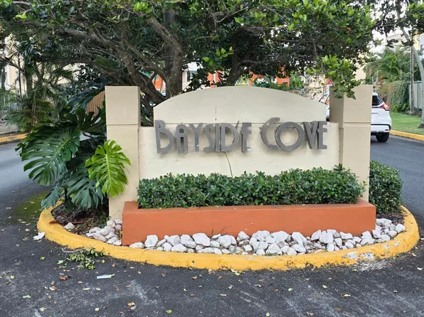 105 Avenue Arterial Hostos #Penthouse 2-y, San Juan, PR 00918