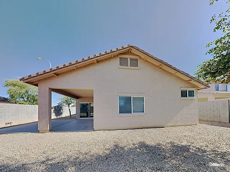 11574 W Jackson St — Photo 15