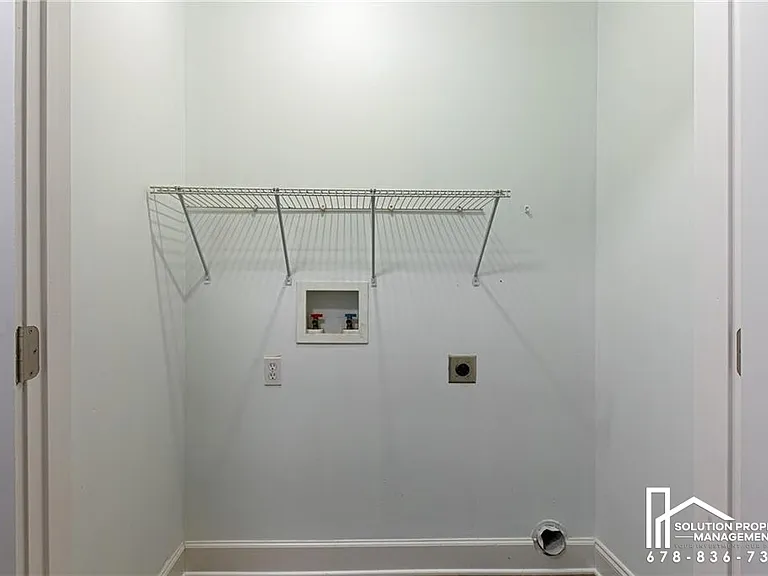 3979 Potomac Dr NW — Photo 15