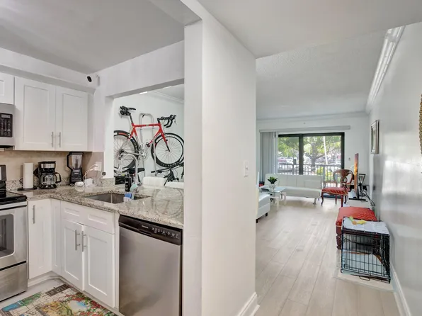 900 River Reach Drive #110, Fort Lauderdale, FL 33315
