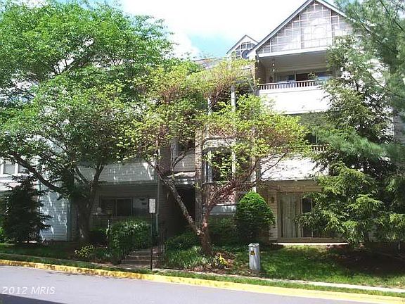 4th image of 7715 Lafayette Forest Dr #105