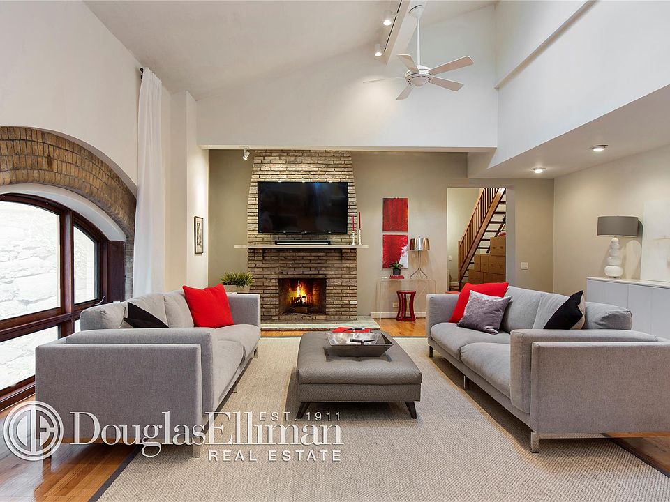 1st image of 25 Joralemon St APT 5