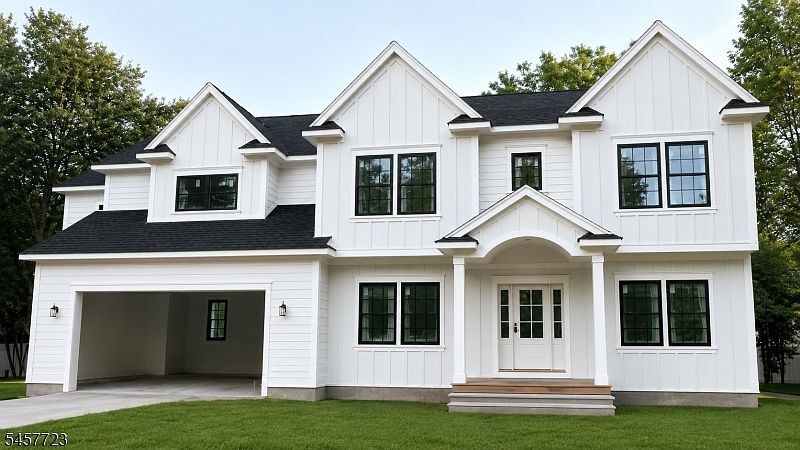 1st image of 19 Slope Dr
