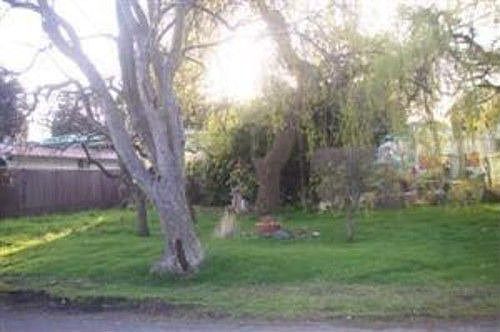 2nd image of 106 18th Ave