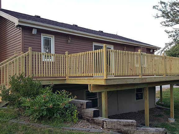 2nd image of 8302 Howe Ct