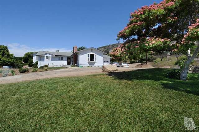 1st image of 2731 Yucca Dr