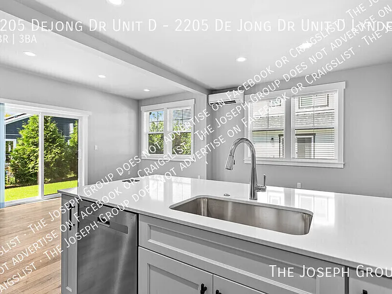 2205 Dejong Dr #D — Photo 16
