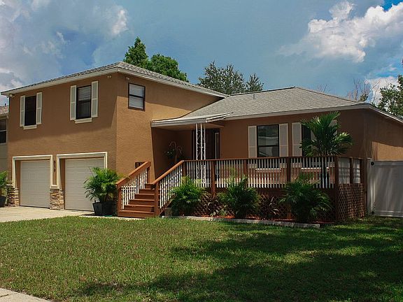 2nd image of 919 Lynnlea Ln