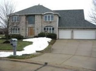 239 Brookpoint Cir, Wadsworth, OH 44281