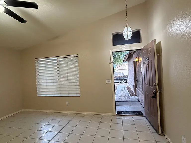 11344 W Barbara Ave — Photo 42