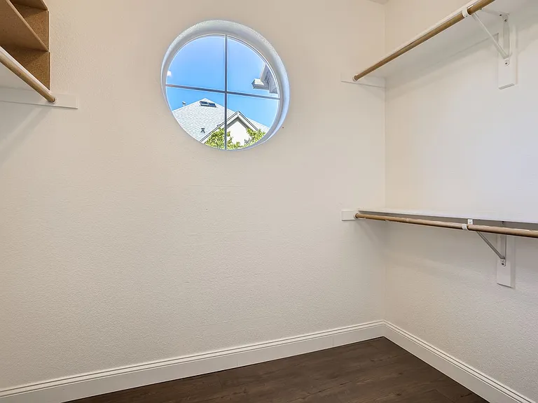 2nd Floor Closet