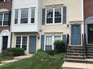 690 Plum Ter, Mahwah, NJ 07430