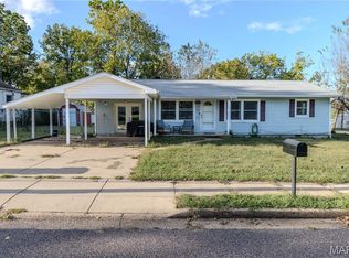 1103 W Spencer St, Cuba, MO 65453